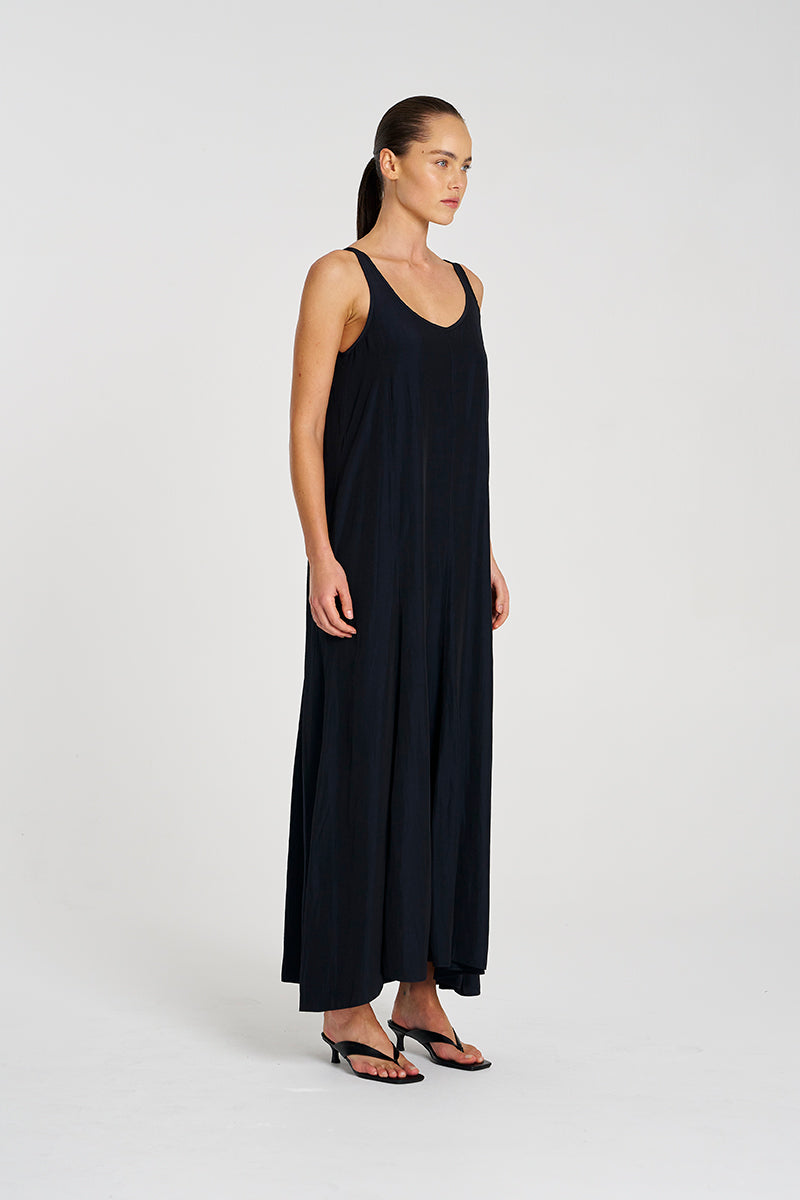 F67 3012 HALO DRESS