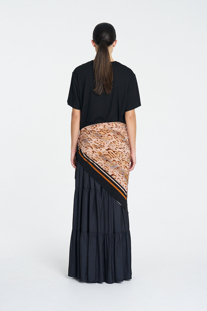 SILK SQUARE - Animal/Black