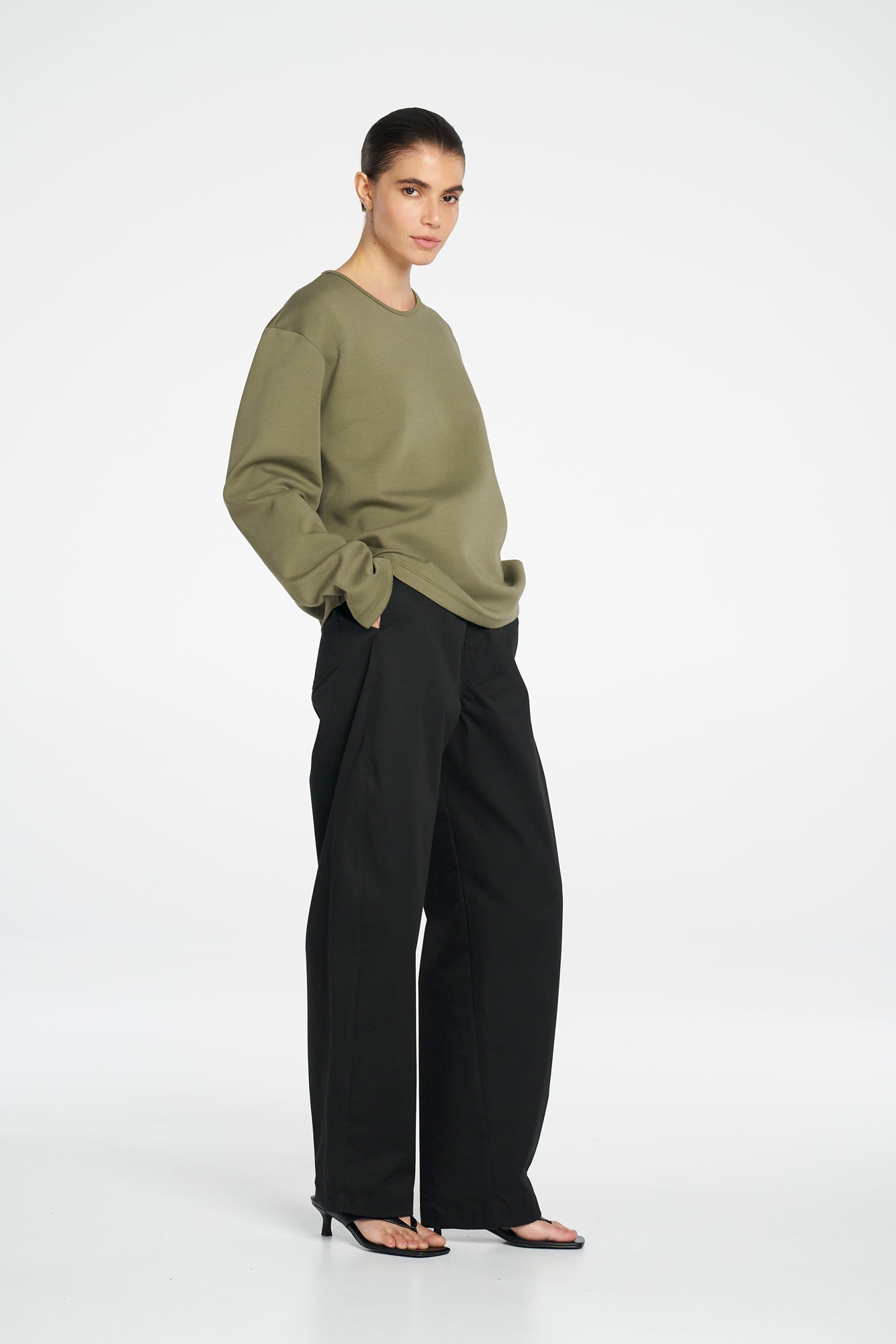 BOX SWEATER - Olive - MELA PURDIE