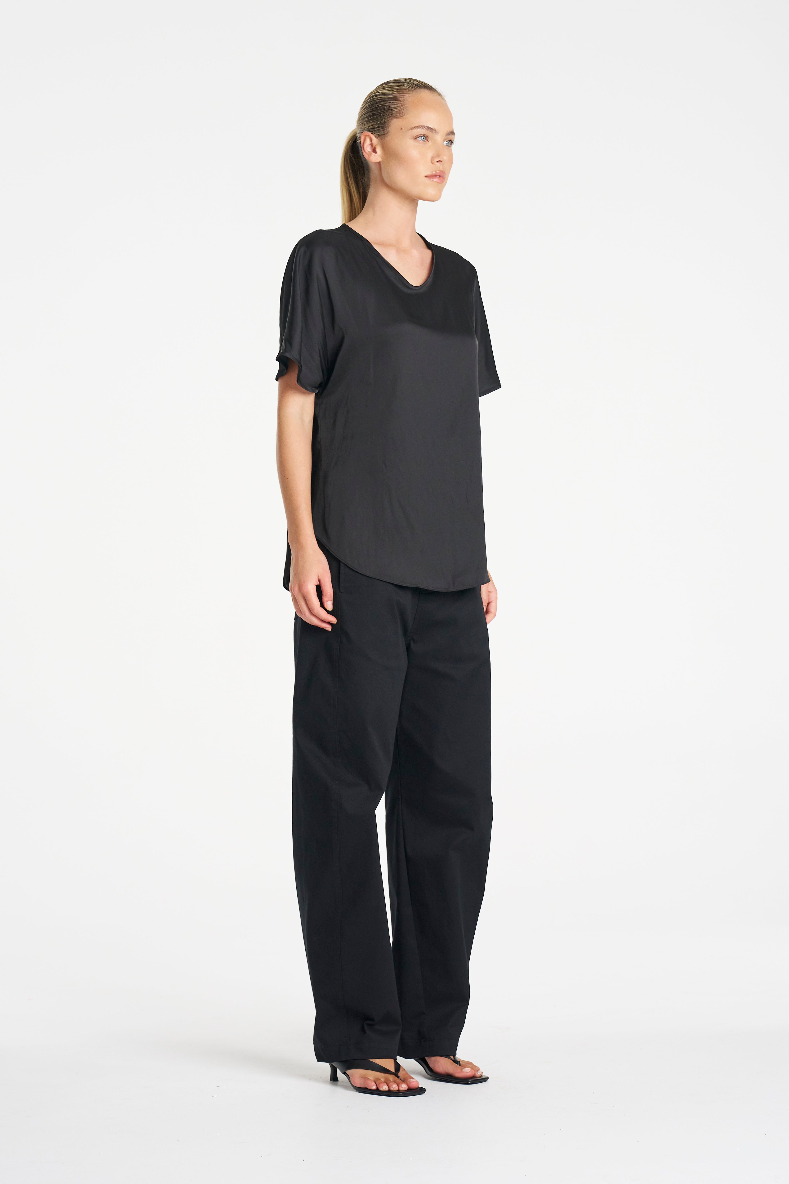 RAGLAN SHELL - Satin Black - MELA PURDIE