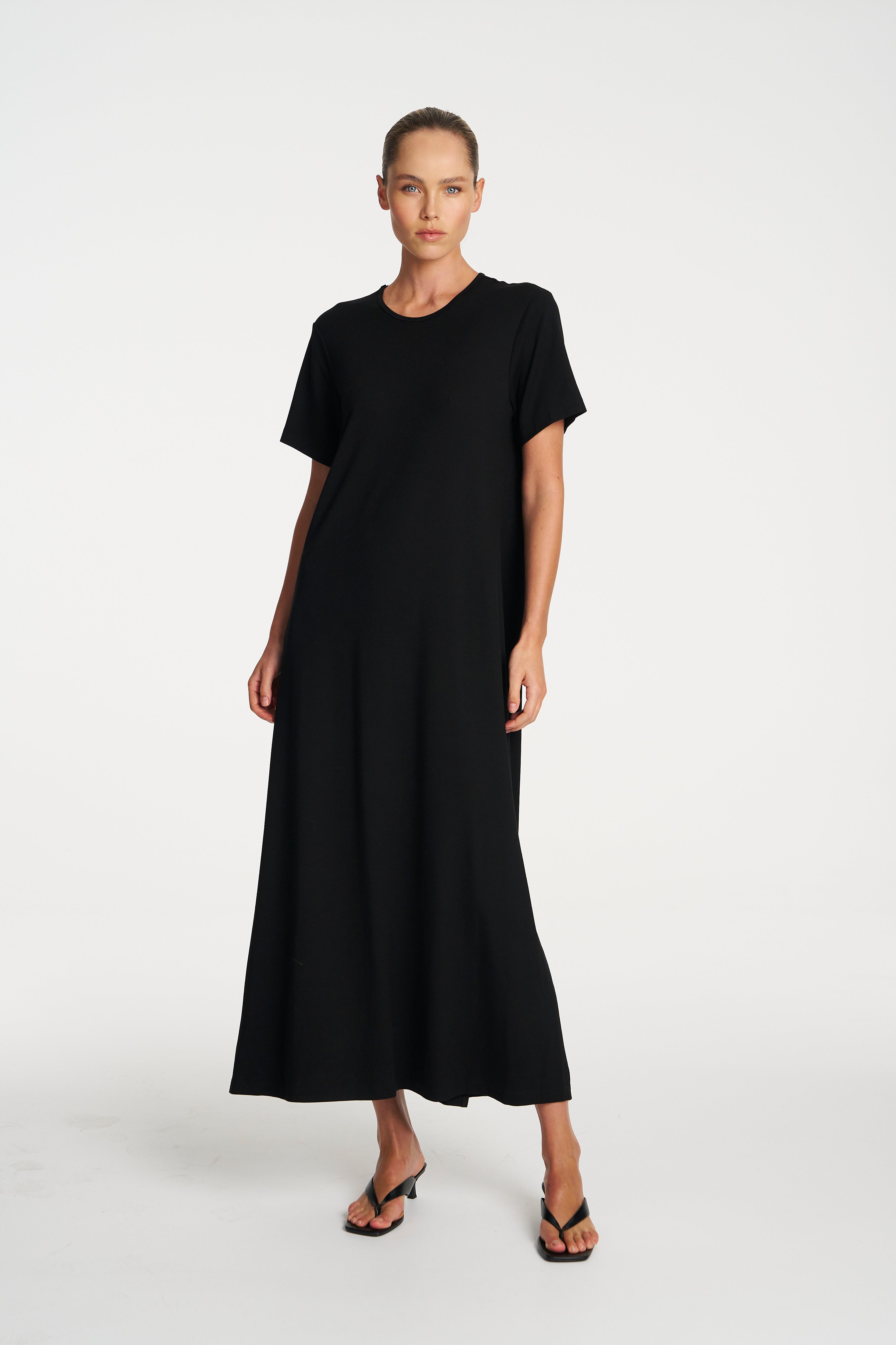 BOX T DRESS - Black - MELA PURDIE