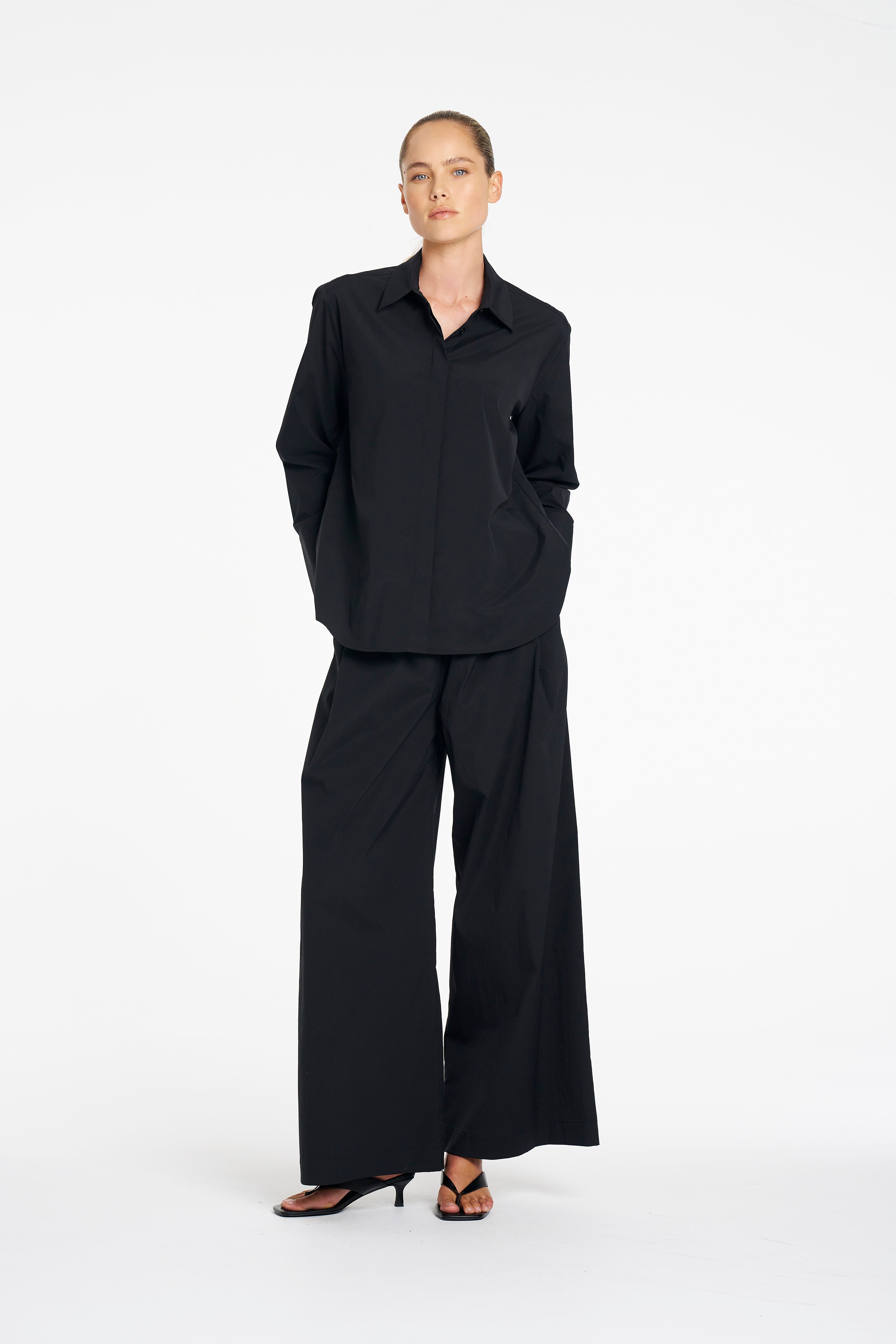 SMOOTH SHIRT - Black - MELA PURDIE