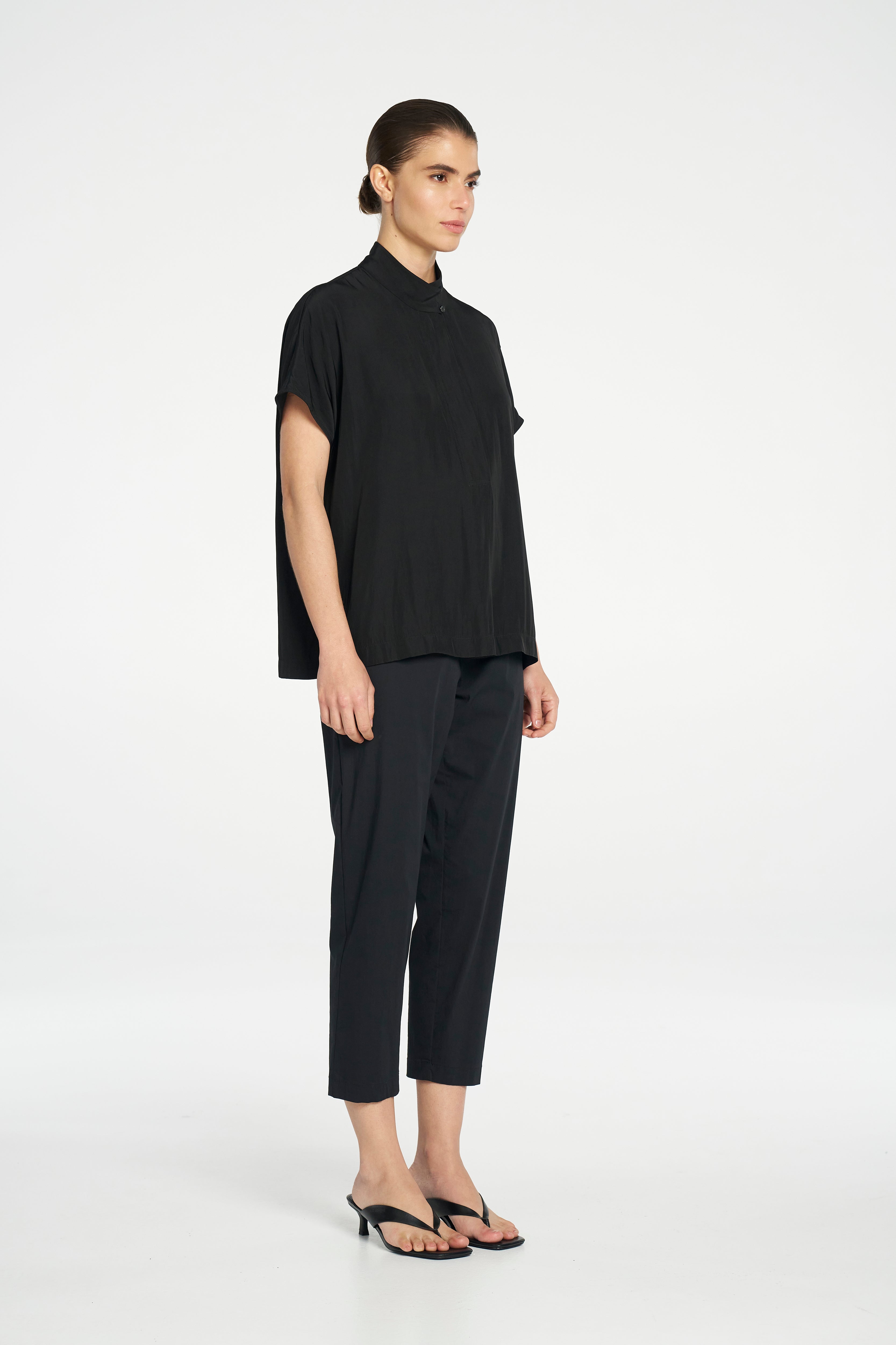 F67 8037 FUNNEL SHELL - Mela Purdie