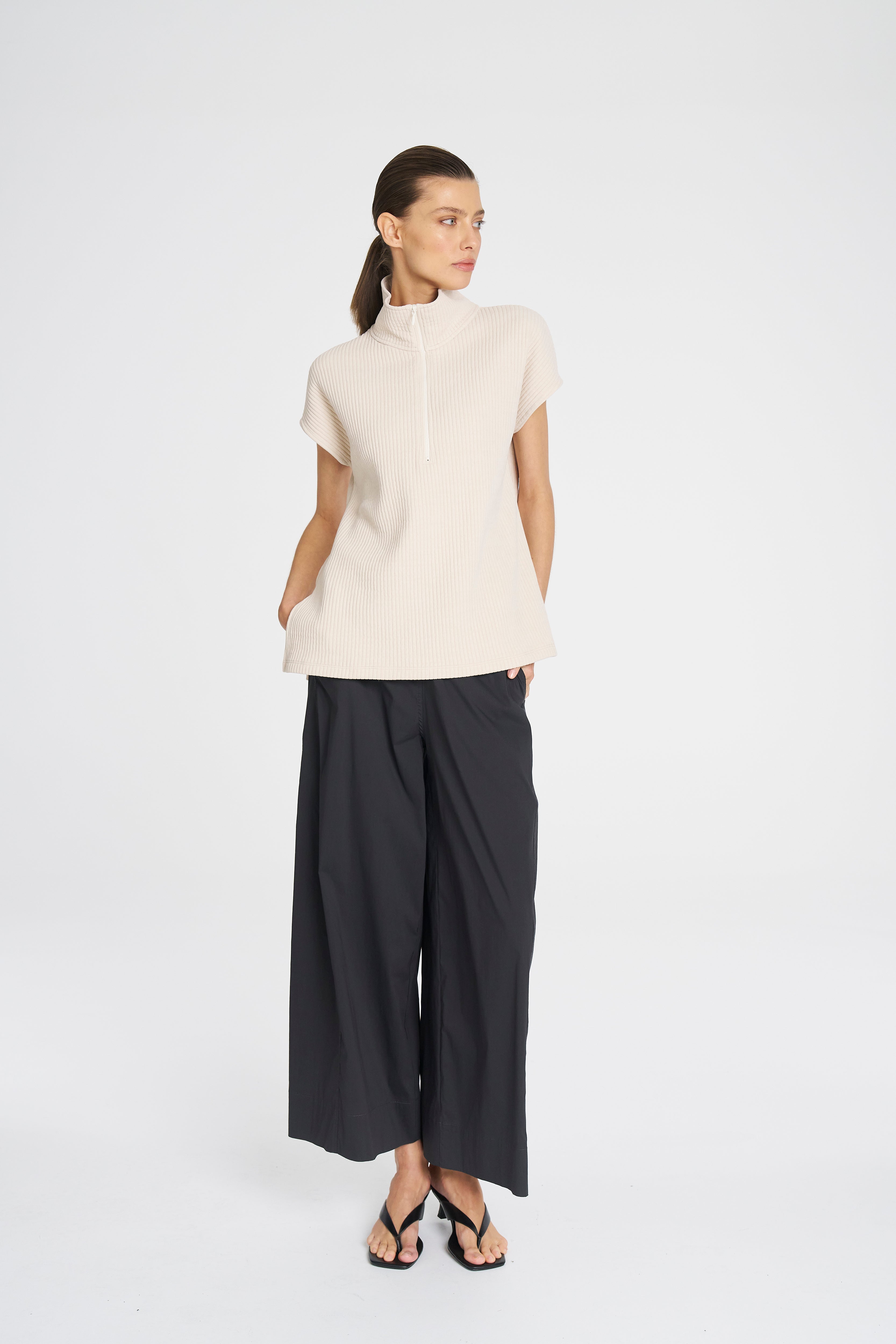 F090 8329 ZIP FRONT SHELL - MELA PURDIE