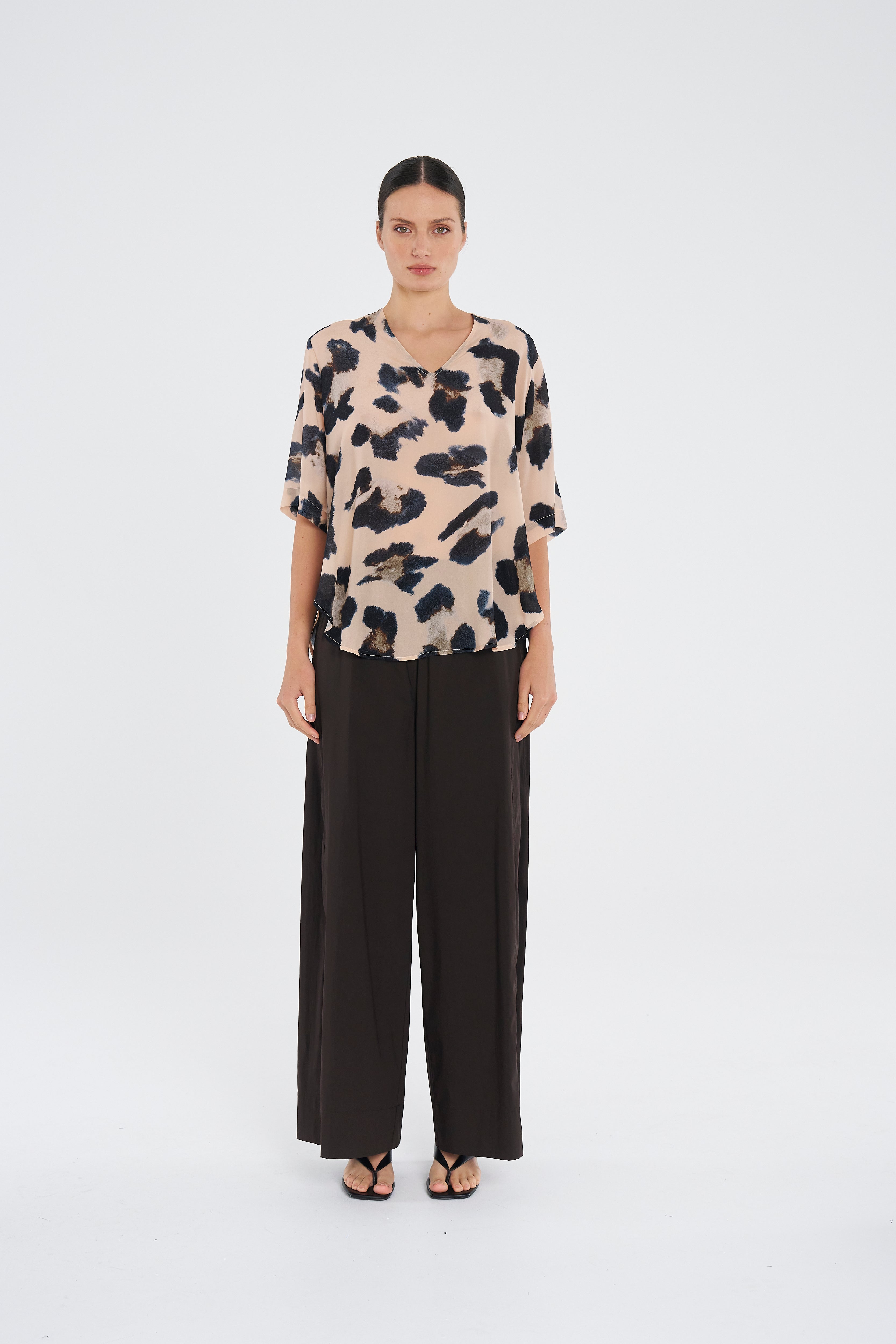 F855 8839 SWISH PLAZA TOP