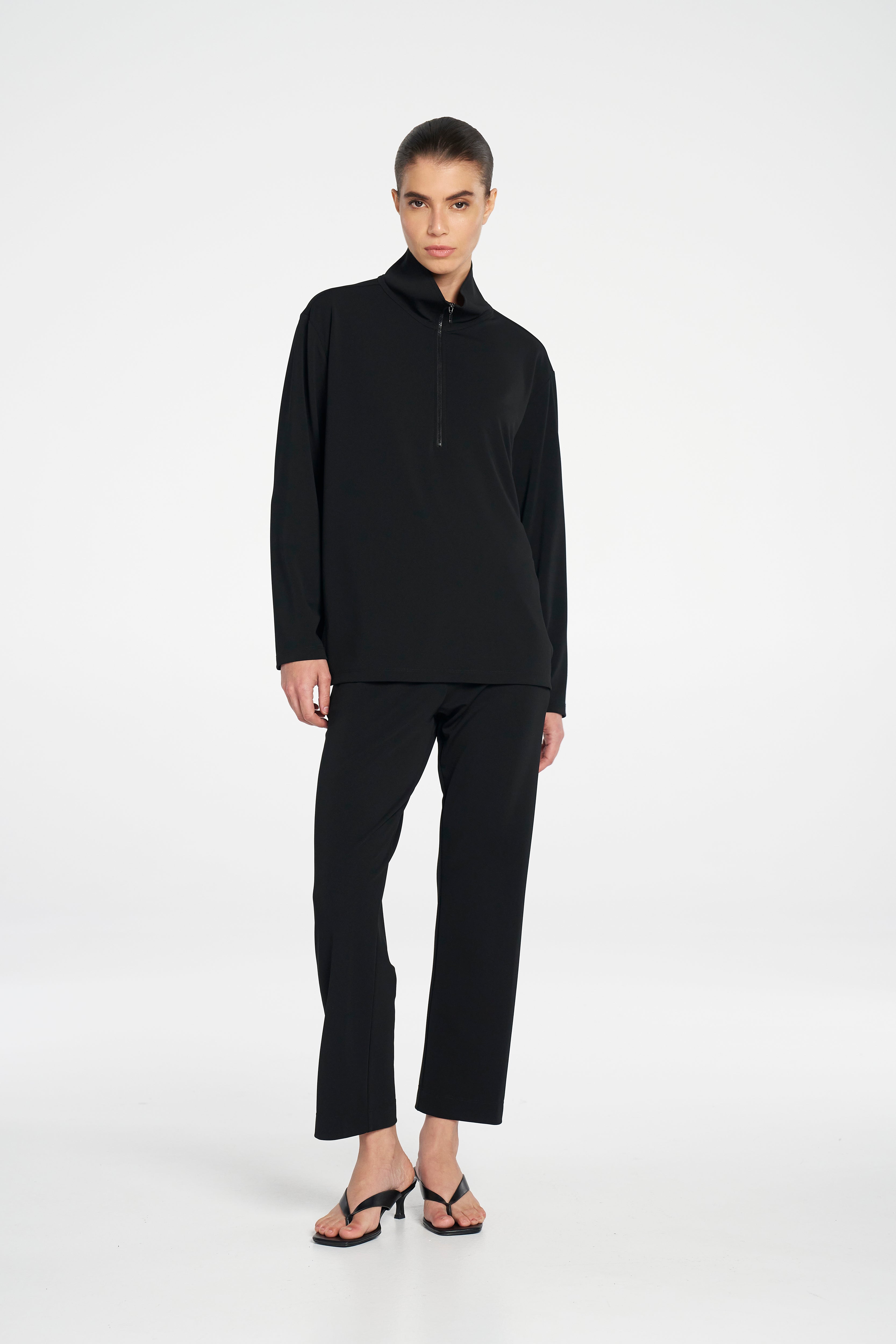 F007 8359 ZIP FRONT SWEATERÂ -Â Mela Purdie
