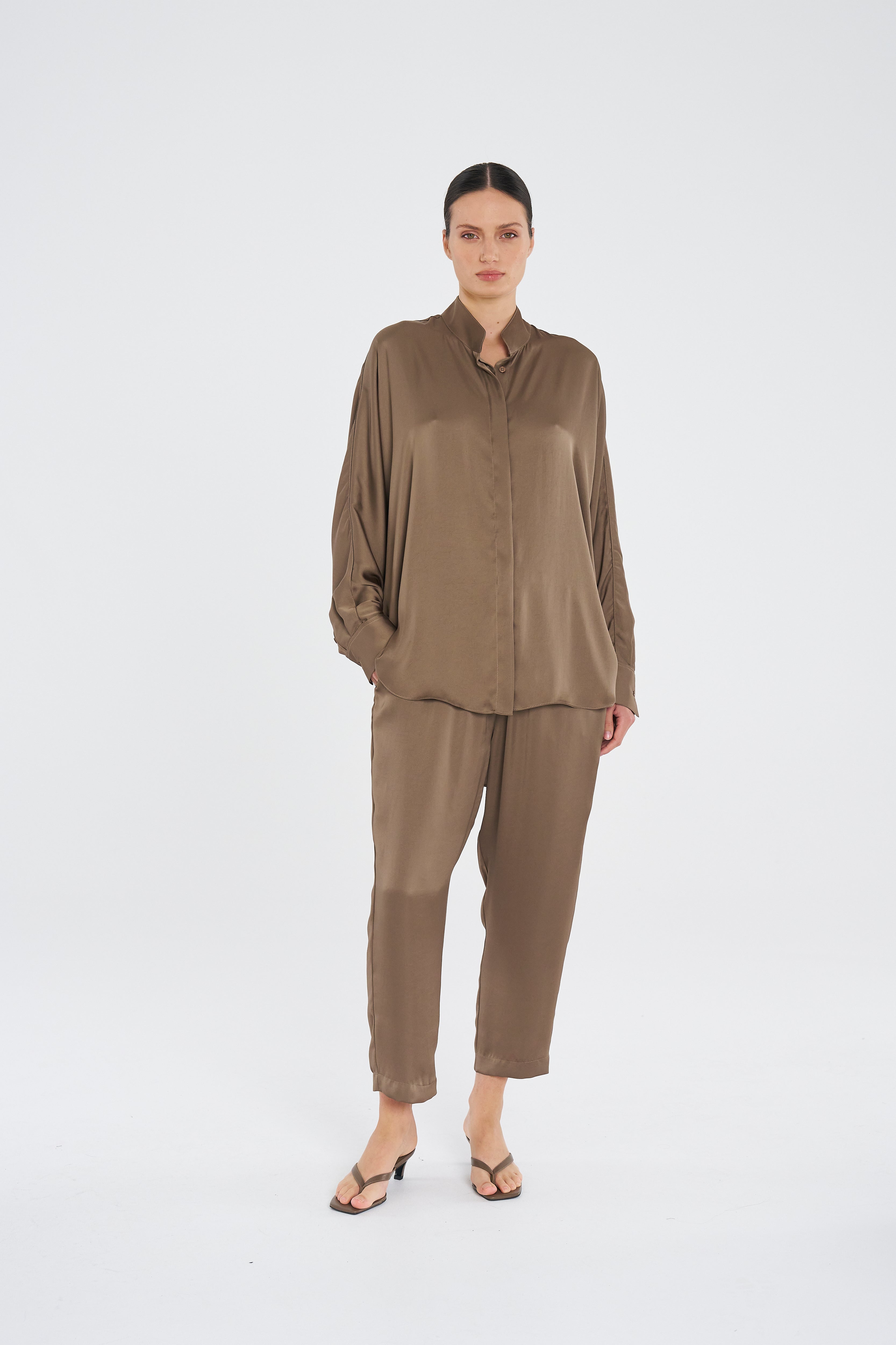 F619 8925 DOLMAN VILLA SHIRT