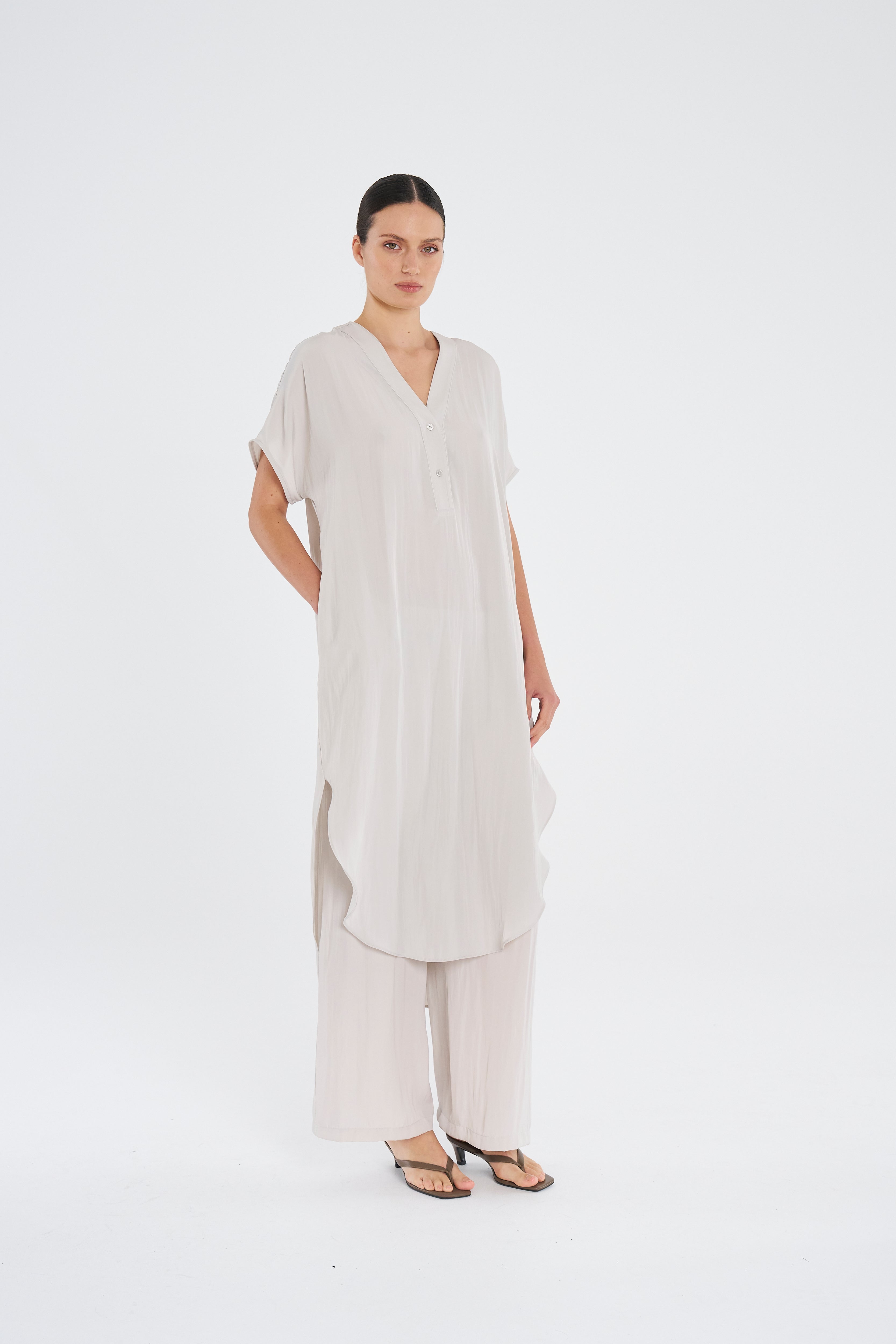 F67 3049 WEDGE TAB DRESS