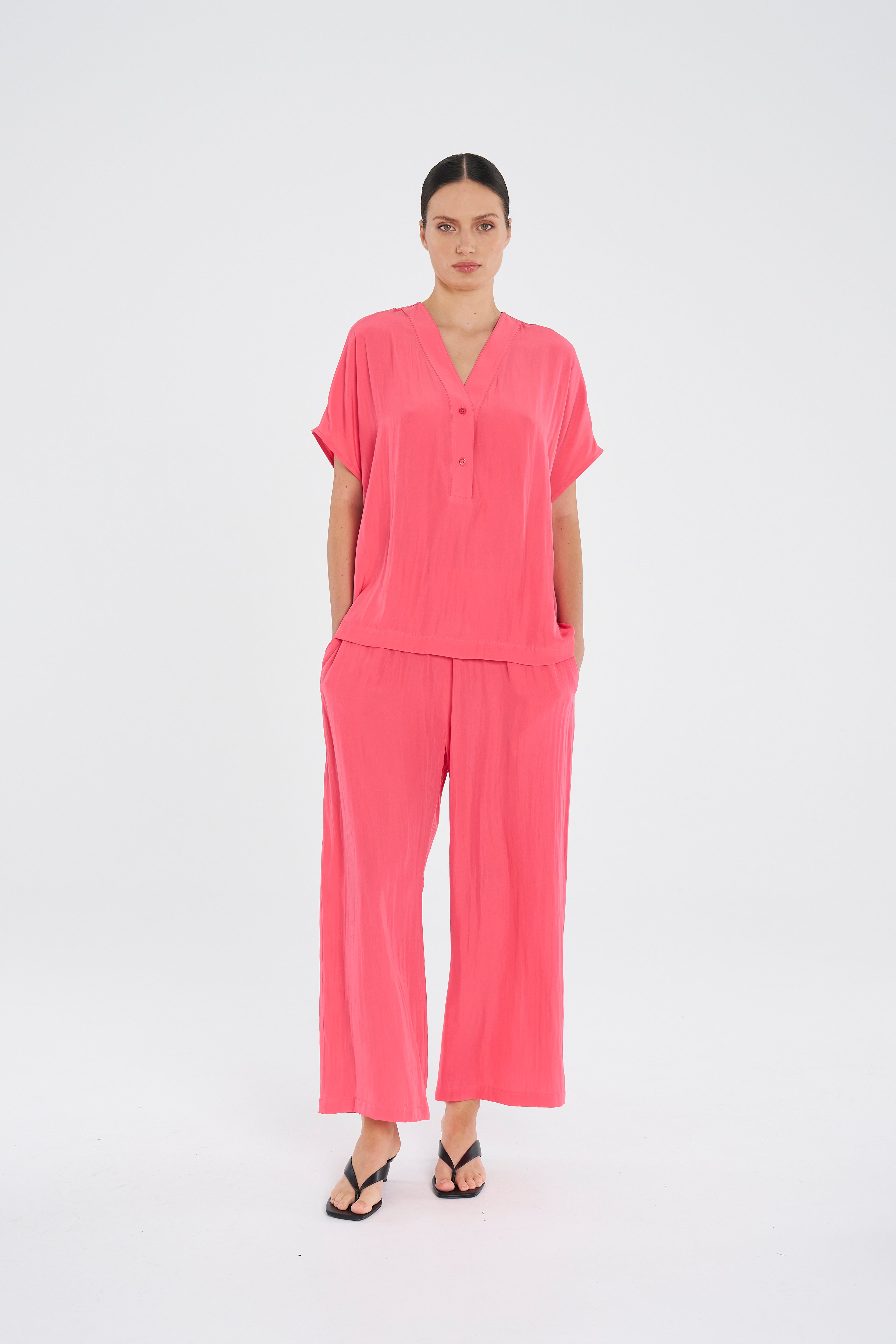 F67 8804 WEDGE TAB SHELL