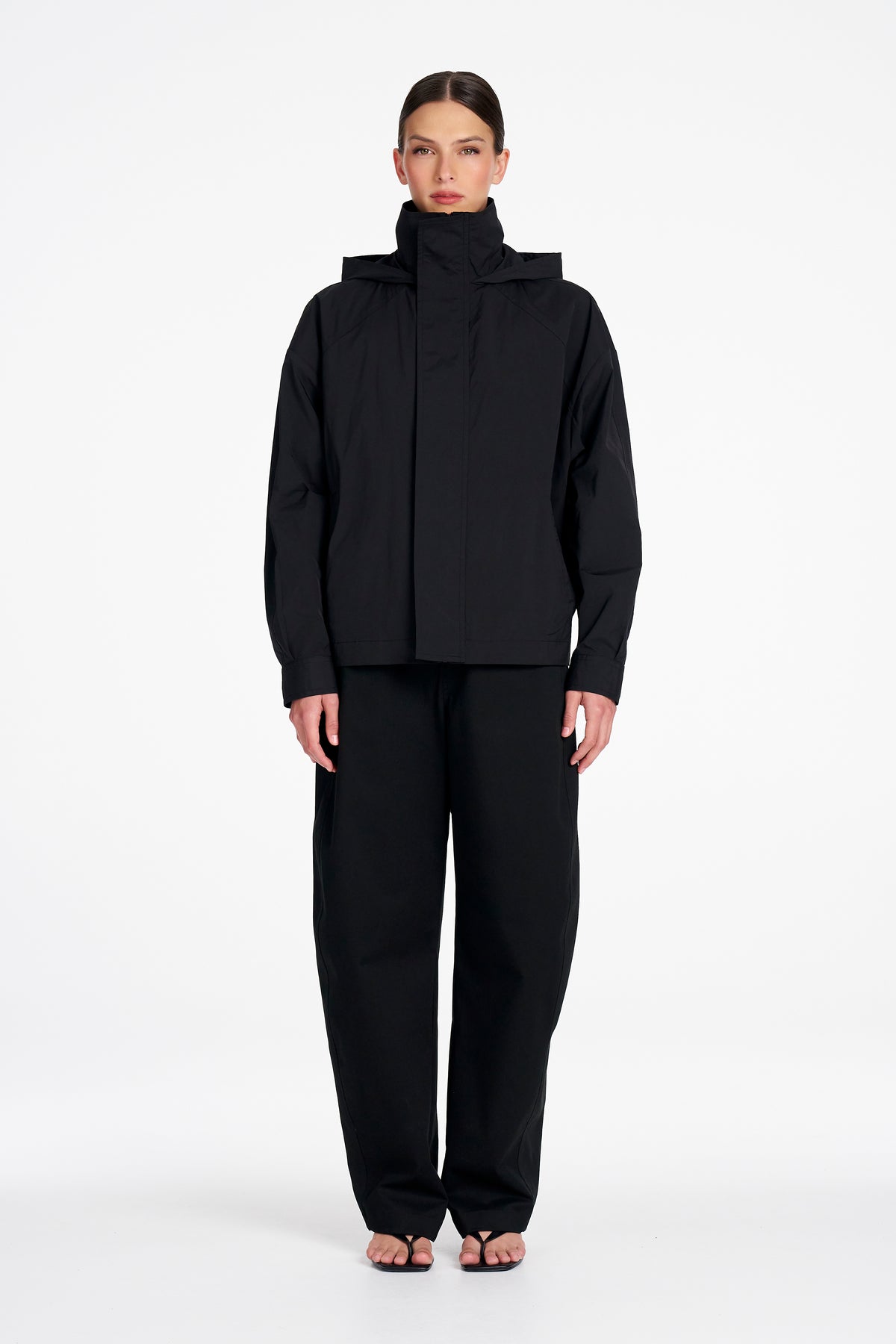 WINDBREAKER - Black
