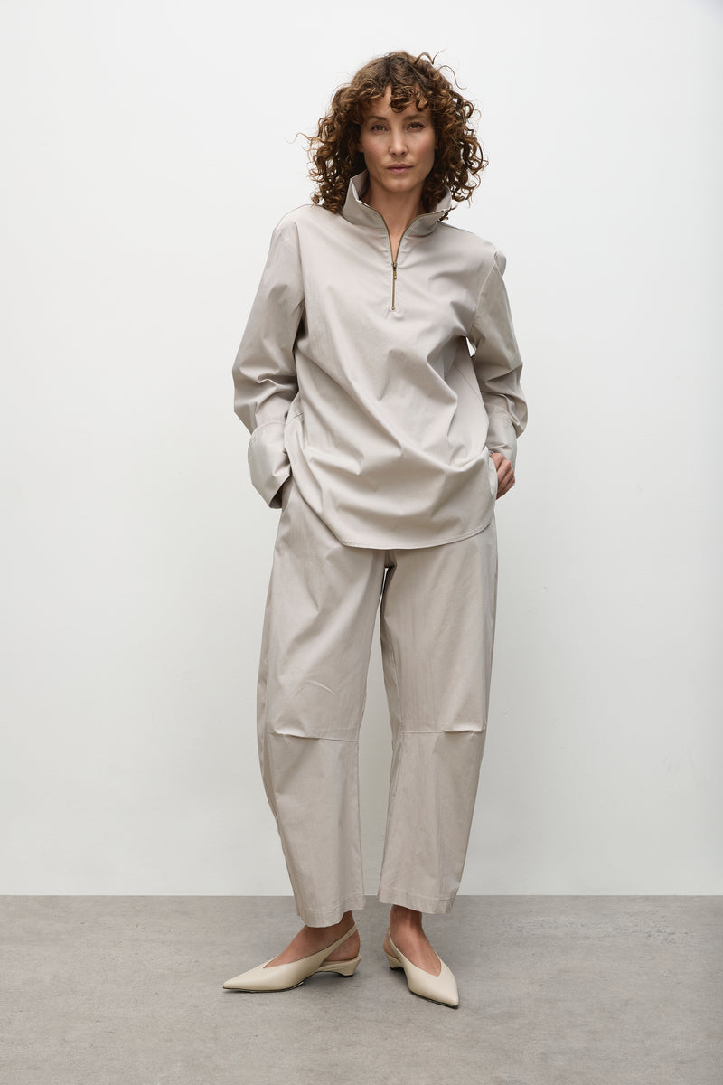 F65 8632 HALF ZIP BLOUSE