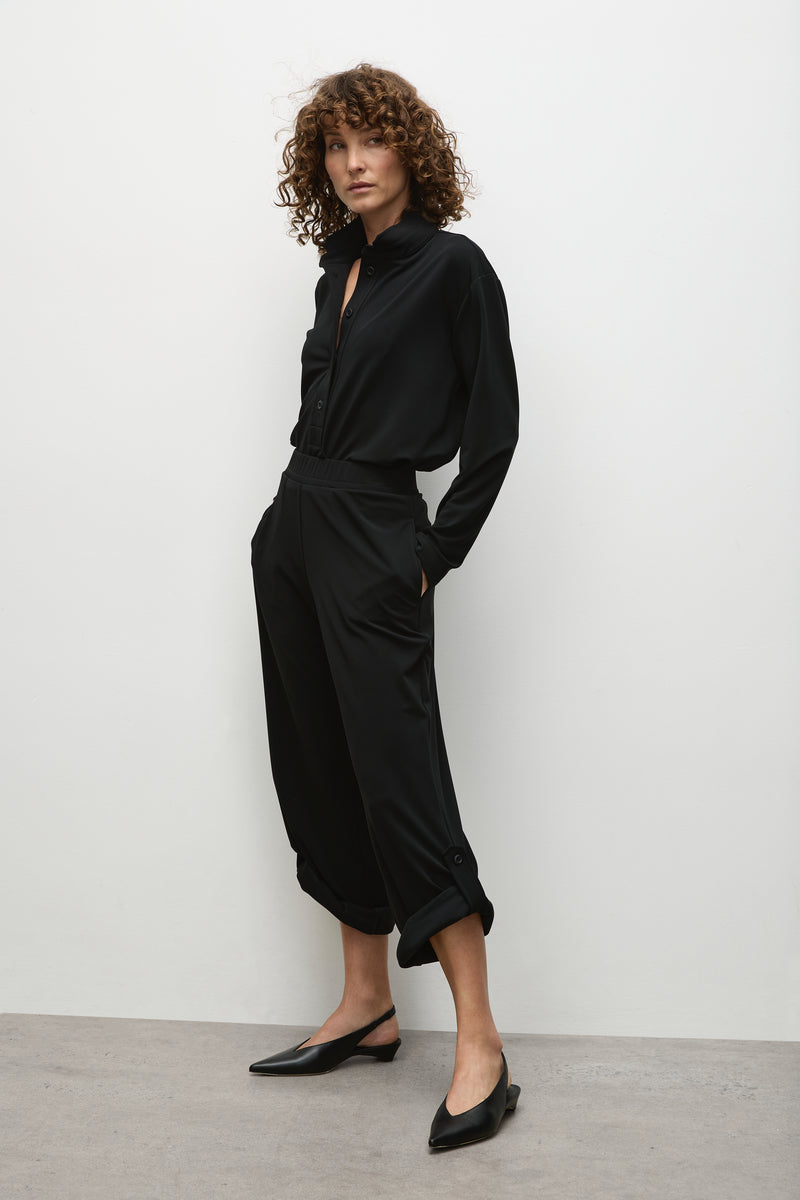 F007 8625 TAB STAND HENLY - Mela Purdie