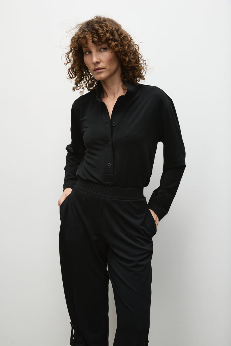 F007 8625 TAB STAND HENLY - Mela Purdie