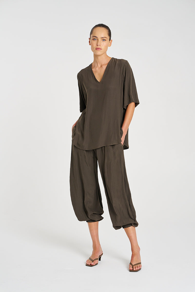 F67 8839 SWISH PLAZA TOP