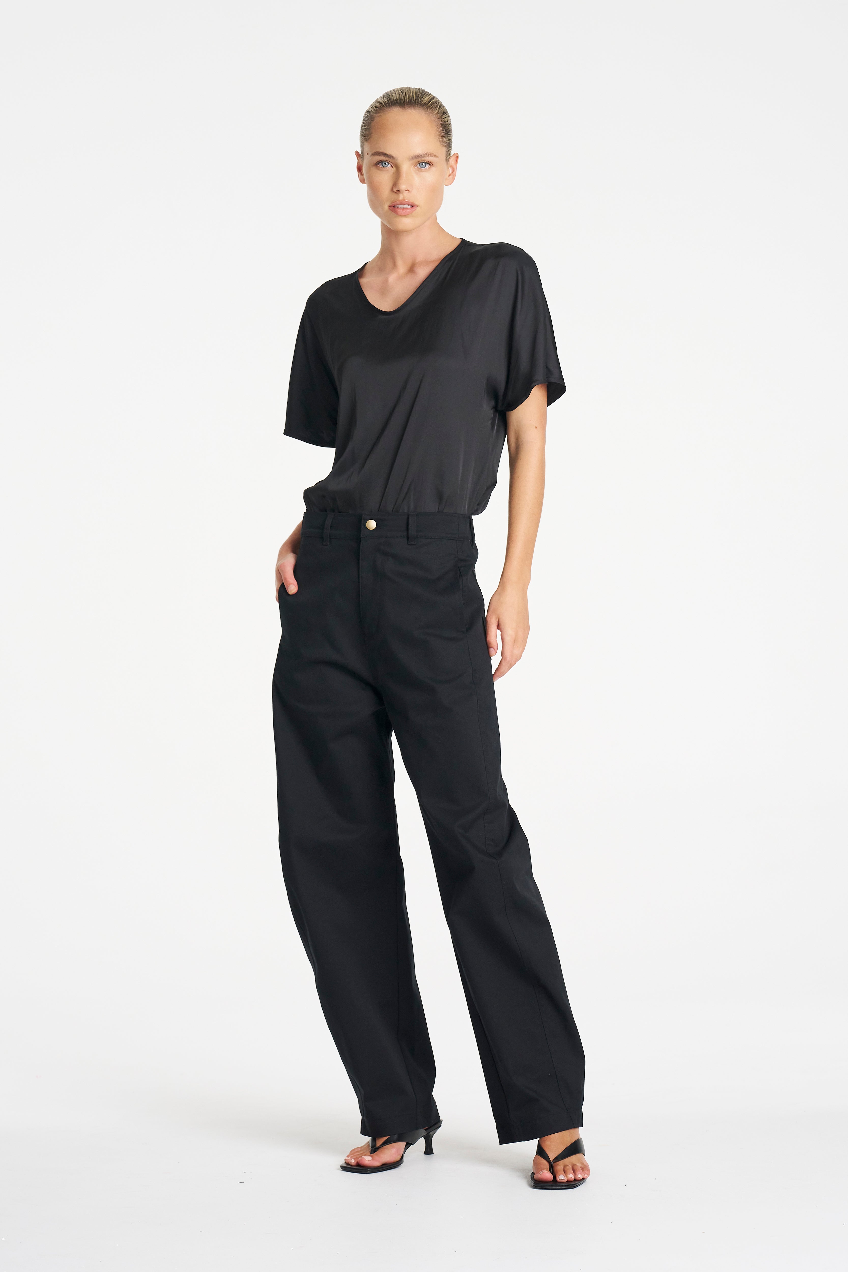 RAGLAN SHELL - Satin Black - MELA PURDIE