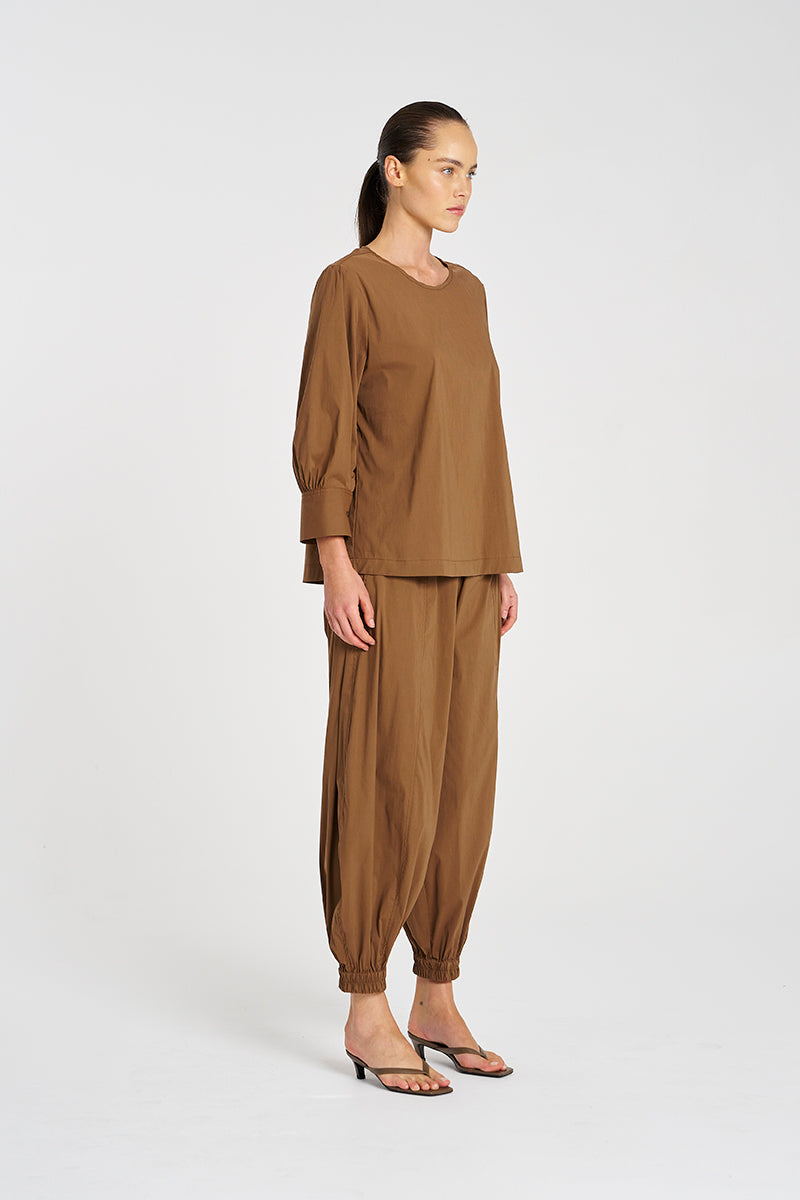 F65 8786 RESORT TOP