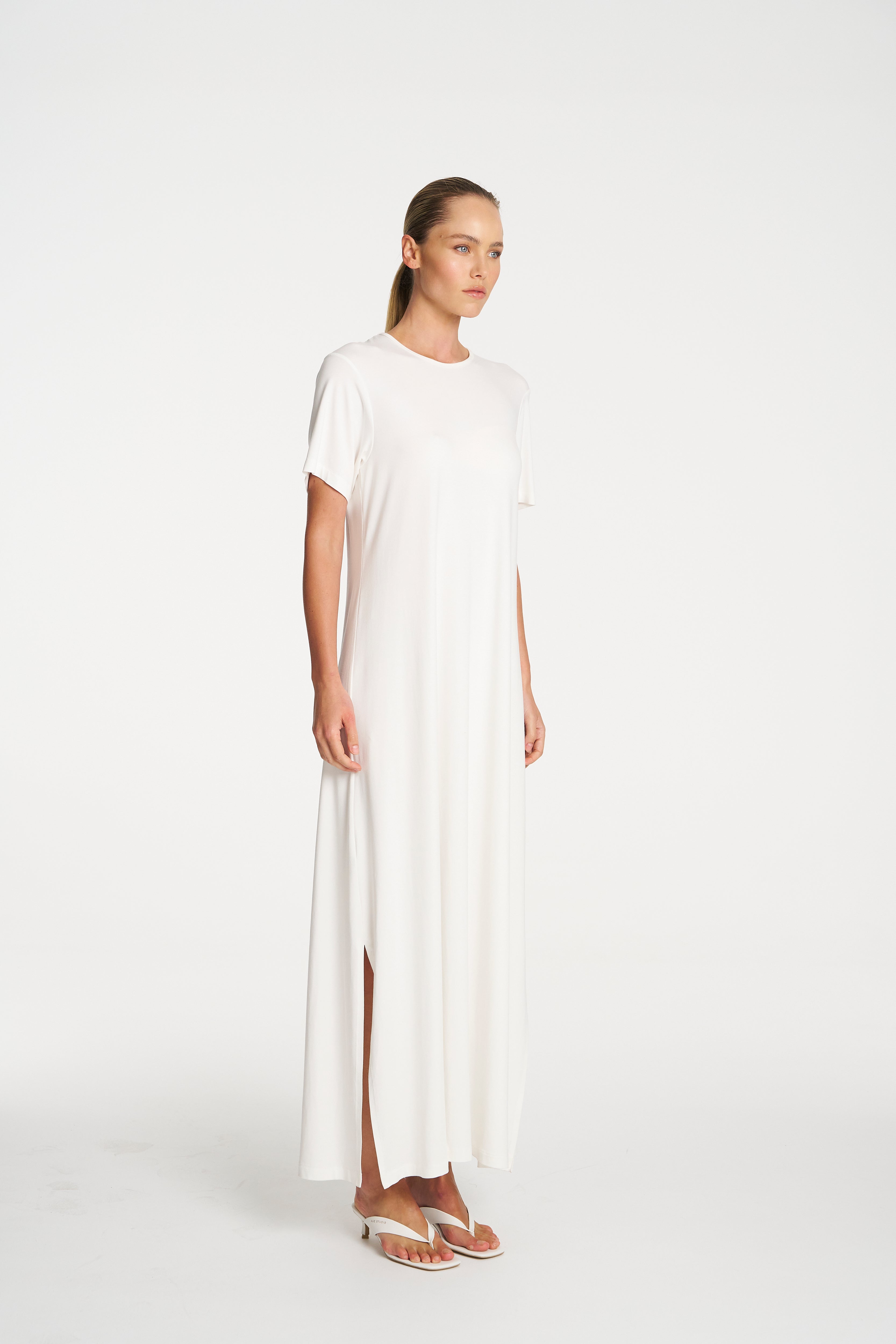 BOX T DRESS - White - MELA PURDIE