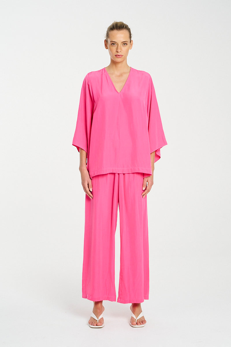 F67 8869 BATWING TOP - MELA PURDIE