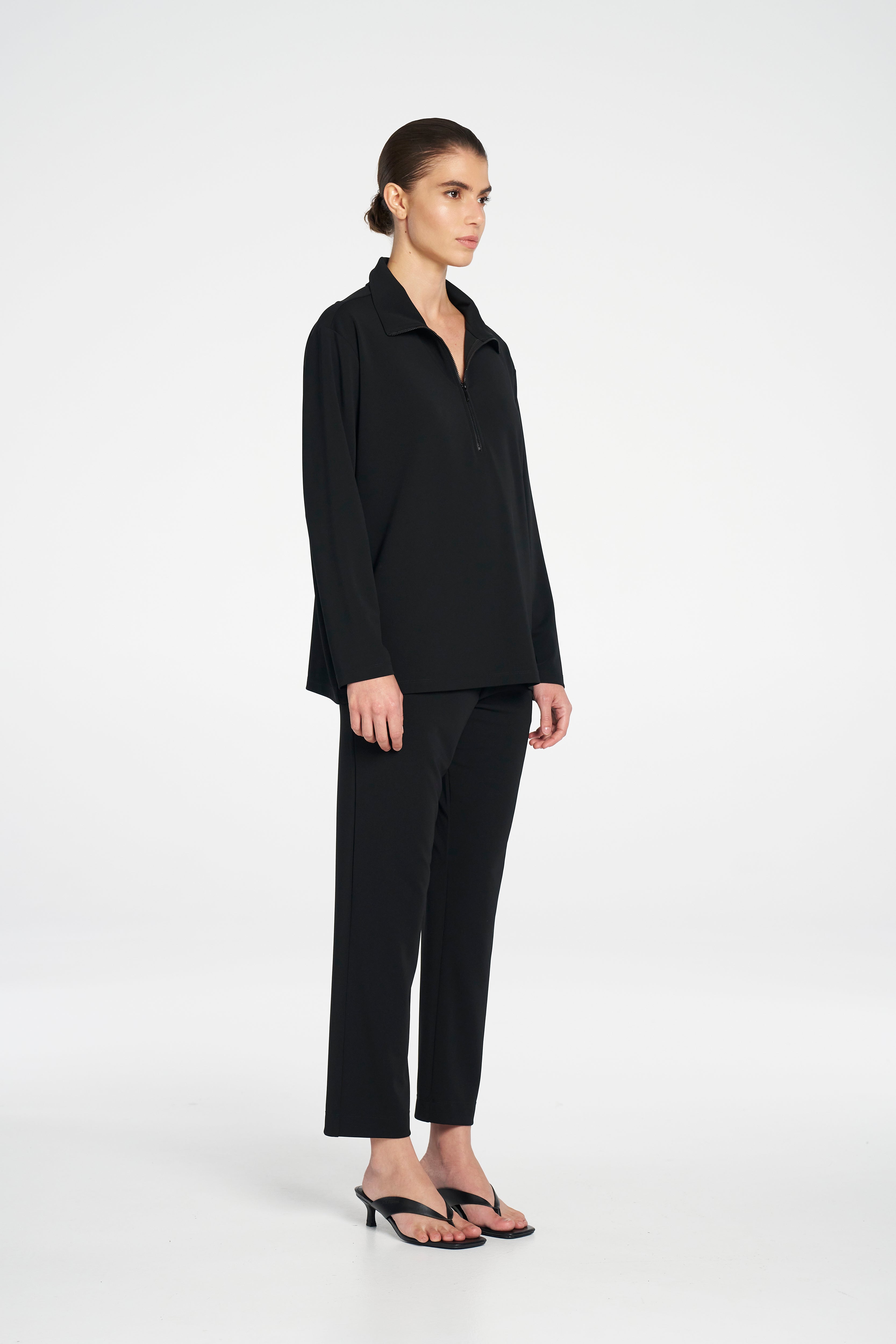 F007 8359 ZIP FRONT SWEATER - Mela Purdie