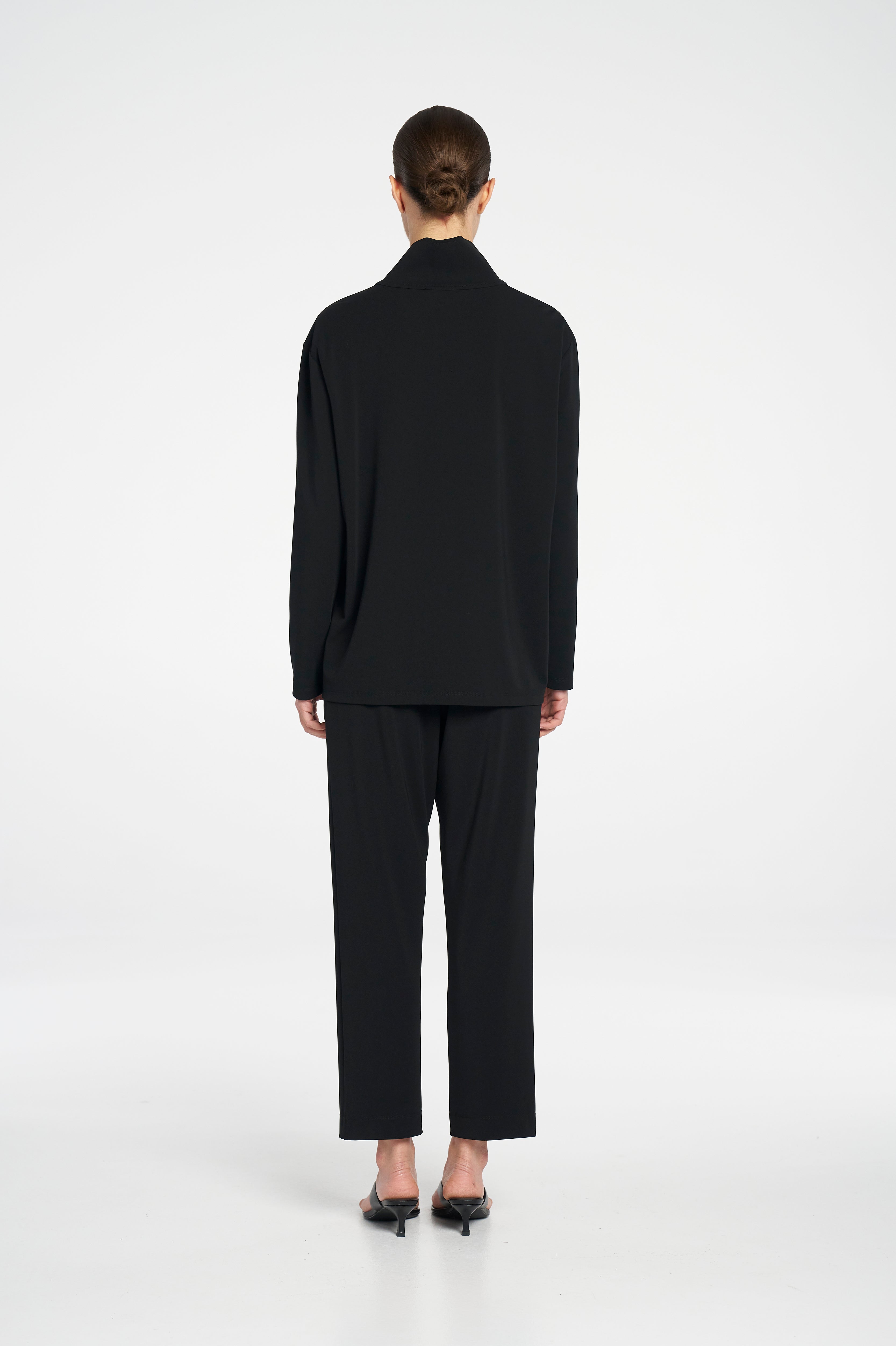 F007 8359 ZIP FRONT SWEATER - Mela Purdie