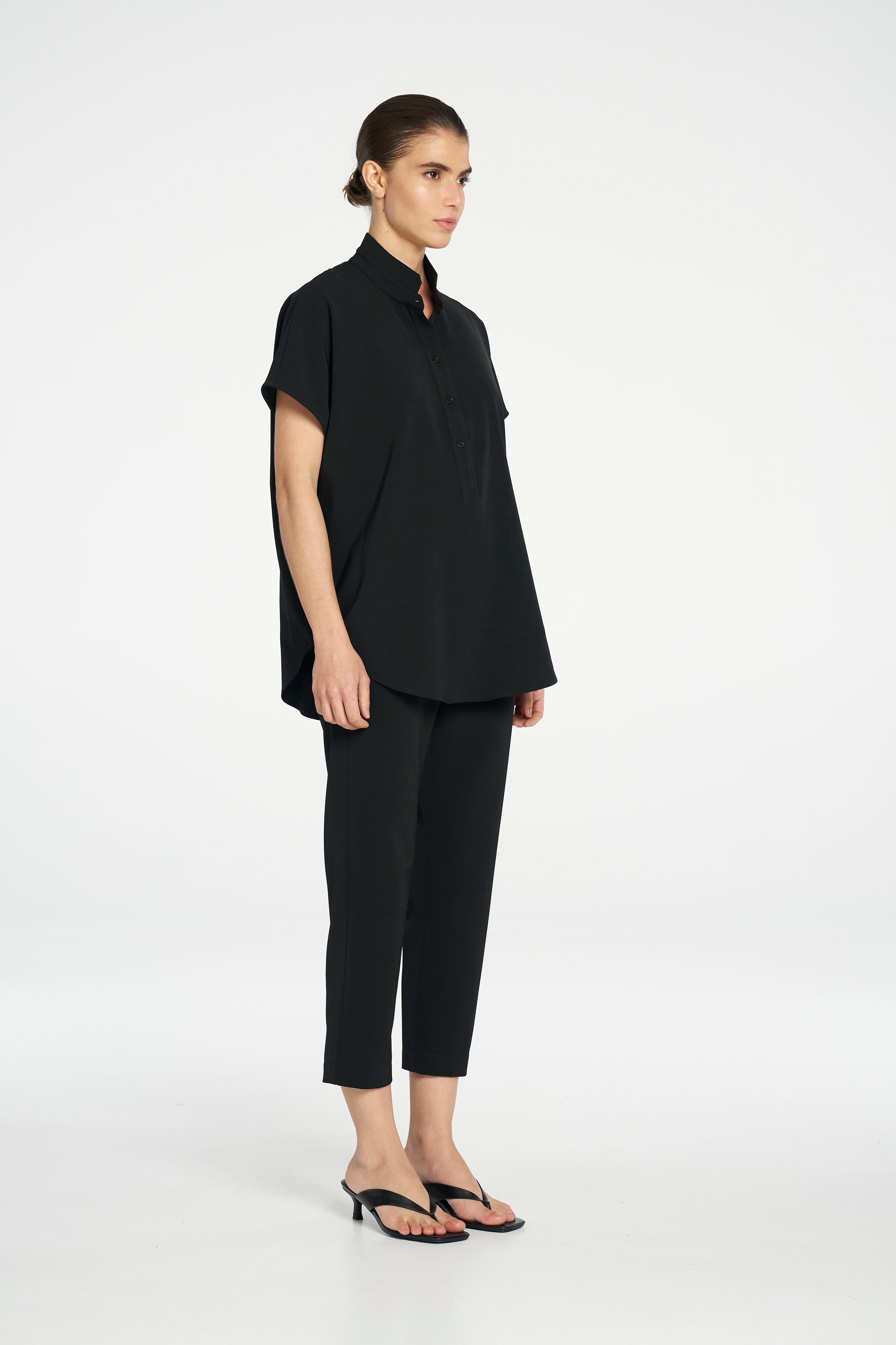 F618 8646 TAB STAND SHELL - Mela Purdie