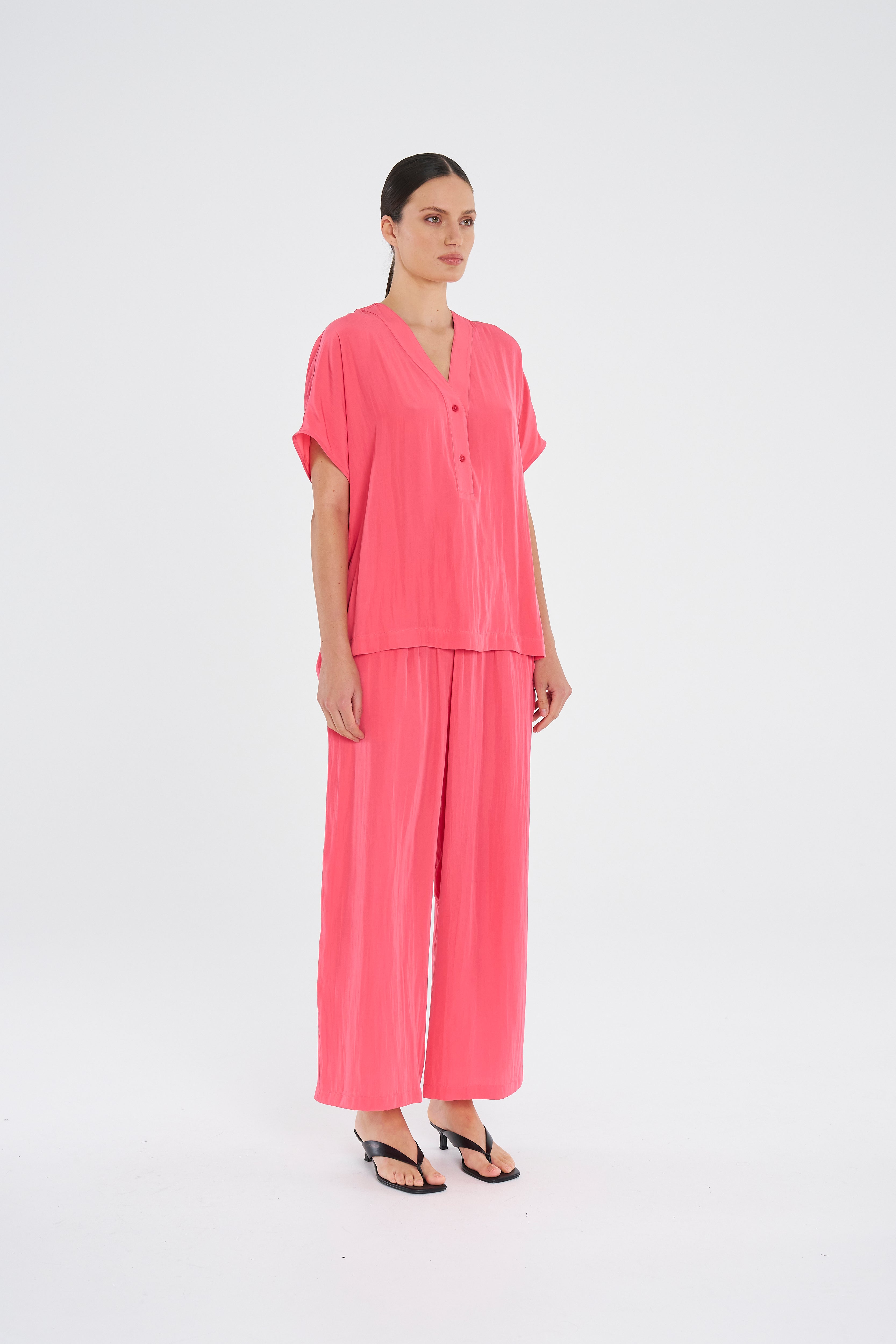 F67 8804 WEDGE TAB SHELL