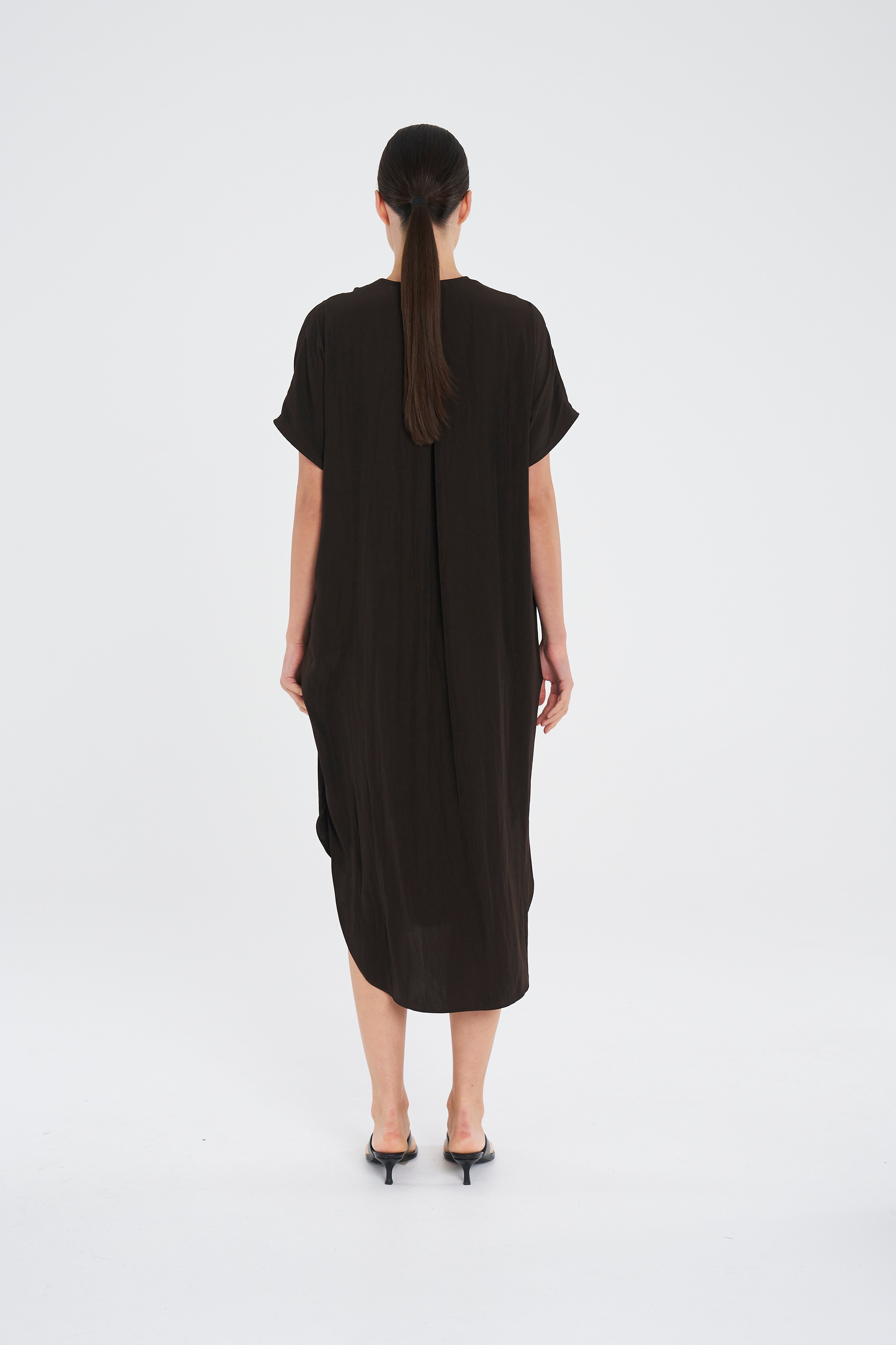 F67 3049 WEDGE TAB DRESS