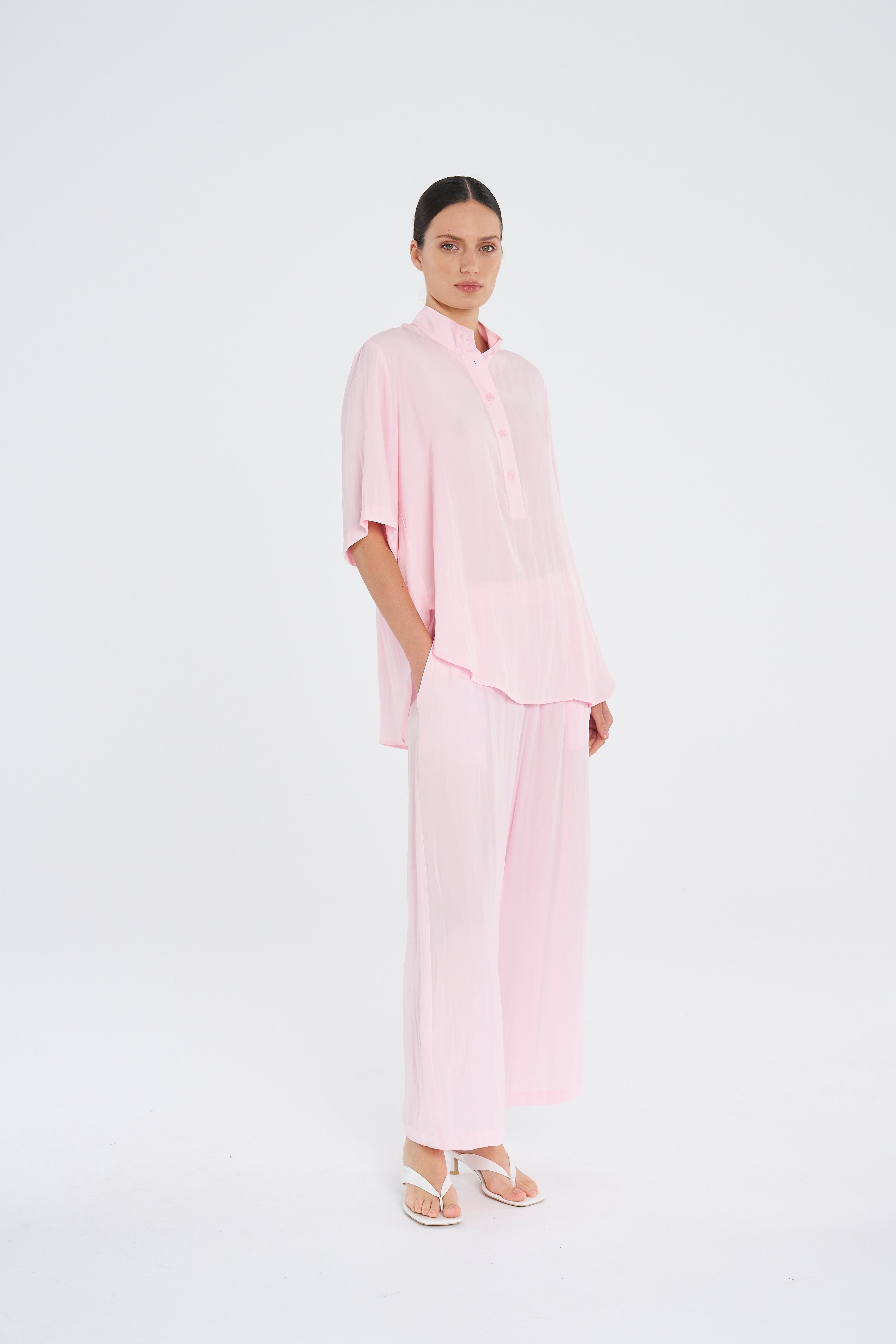 F67 8899 SWISH TAB PLAZA