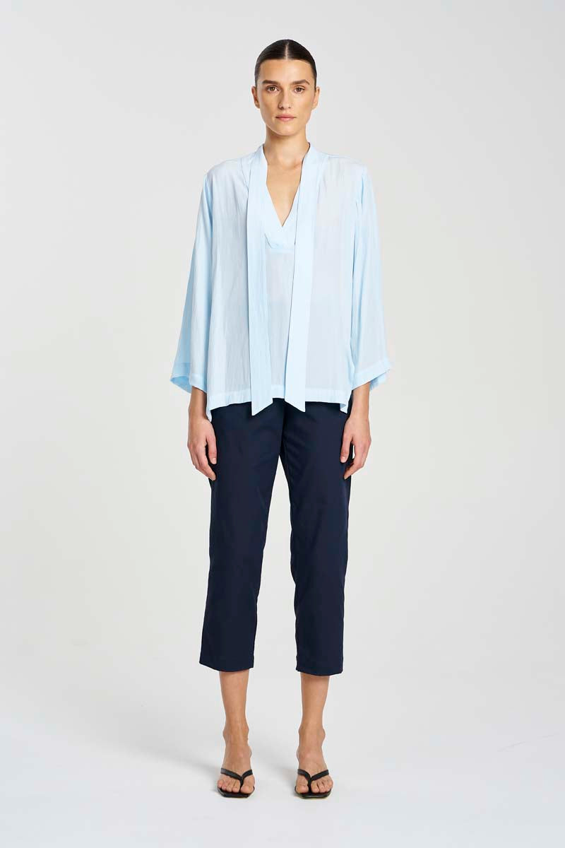 F67 8767 TIE NECK T