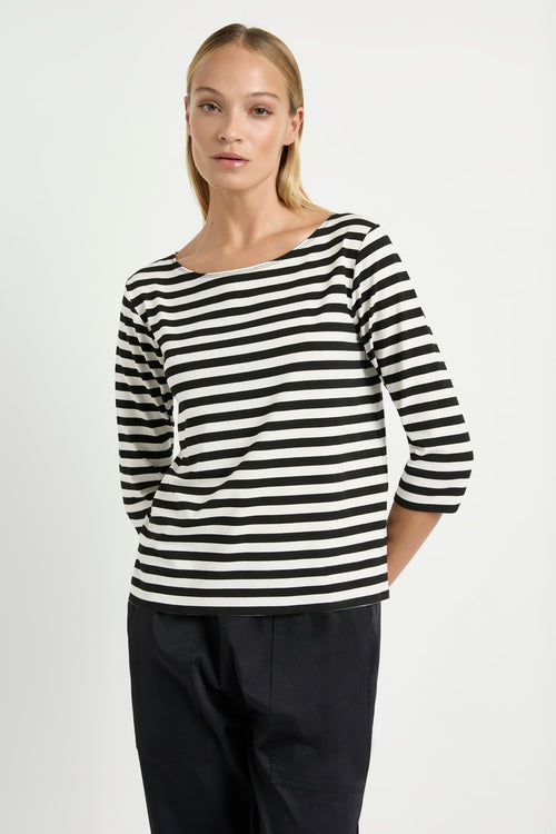 F530 2630 RELAXED BOAT NECK
